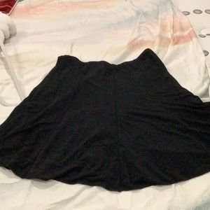 Black flowy athletic skirt Snoga athletics size medium